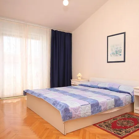 With A Parking Space - 7619 Apartment *