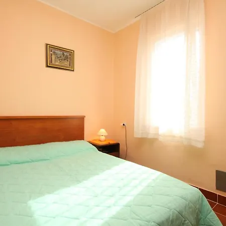 With A Parking Space - 7619 Medulin